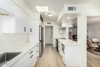 Looking for the perfect turn-key, FULLY FURNISHED remodeled Twin on Sun City-Willow Creek / Willow Brook  in Arizona - for sale on GolfHomes.com, golf home, golf lot