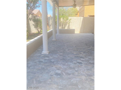 A beautiful 2 story house in the popular Rhodes Ranch Golf Club on Rhodes Ranch Golf Club in Nevada - for sale on GolfHomes.com, golf home, golf lot