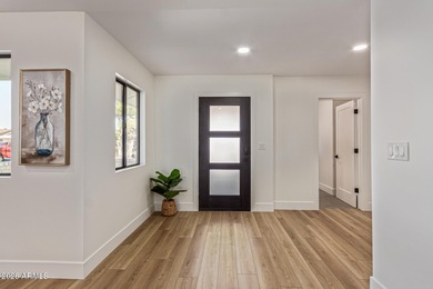 E X Q U I S I T E Golf Course Residence. Inside, you'll find a on Briarwood Country Club in Arizona - for sale on GolfHomes.com, golf home, golf lot