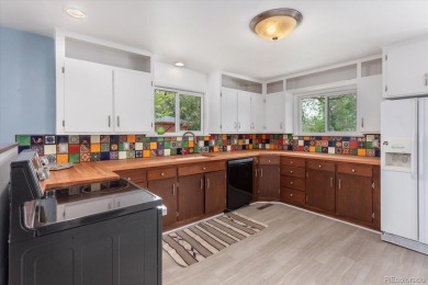 Well maintained ranch-style home located on the desirable Mesa on Salida Golf Club Inc in Colorado - for sale on GolfHomes.com, golf home, golf lot