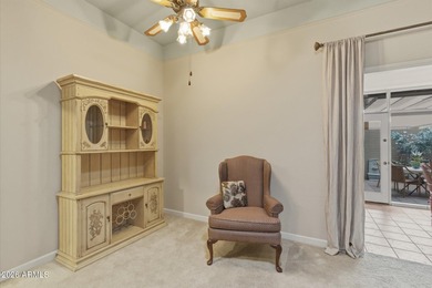 Carefree Sun City Living in Phase 2! Move right in and enjoy on Sun City Lakes West and East in Arizona - for sale on GolfHomes.com, golf home, golf lot