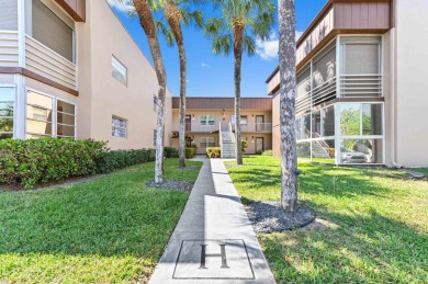 Enjoy the comfort & style of this move-in ready, first-floor on Kings Point Golf -Flanders Way in Florida - for sale on GolfHomes.com, golf home, golf lot