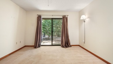 Charming Patio Home in Bluewater Bay - 1000 Bay Drive, Unit 525

 on Fairway Oaks at Magnolia Golf Course in Florida - for sale on GolfHomes.com, golf home, golf lot