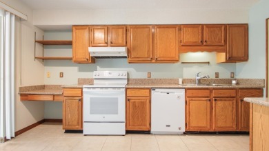Charming Patio Home in Bluewater Bay - 1000 Bay Drive, Unit 525

 on Fairway Oaks at Magnolia Golf Course in Florida - for sale on GolfHomes.com, golf home, golf lot