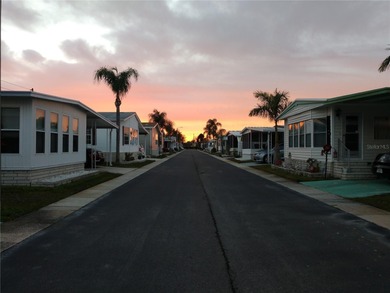 Don't miss this affordable priced 2bd 1 bath popular Golden Gate on Mainlands Golf Club in Florida - for sale on GolfHomes.com, golf home, golf lot