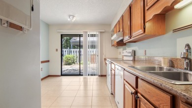 Charming Patio Home in Bluewater Bay - 1000 Bay Drive, Unit 525

 on Fairway Oaks at Magnolia Golf Course in Florida - for sale on GolfHomes.com, golf home, golf lot