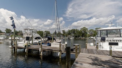 Charming Patio Home in Bluewater Bay - 1000 Bay Drive, Unit 525 on Fairway Oaks at Magnolia Golf Course in Florida - for sale on GolfHomes.com, golf home, golf lot