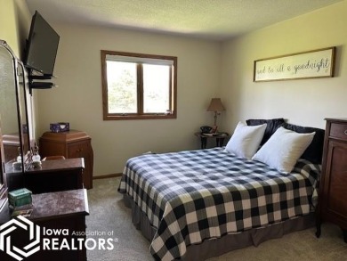 This charming 2 bedroom, 2 1/2 bath upper level condo offers the on Garner Golf and Country Club in Iowa - for sale on GolfHomes.com, golf home, golf lot