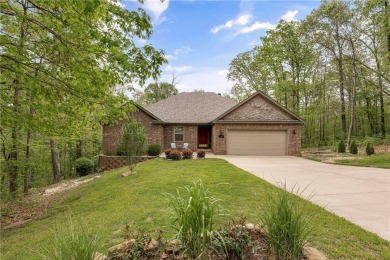 Well-Appointed home with a transformed kitchen boasts modern on Bella Vista Country Club - Berksdale in Arkansas - for sale on GolfHomes.com, golf home, golf lot