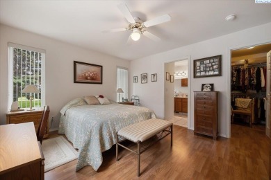 MLS# 287058 Welcome to this charming one-level home perfectly on Sun Willows in Washington - for sale on GolfHomes.com, golf home, golf lot