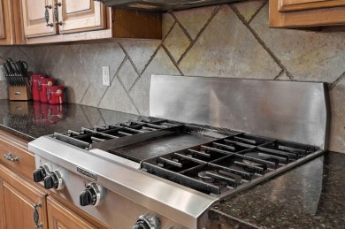 If you are looking for a slice of heaven, just outside of city on Hidden Valley Golf Links in Missouri - for sale on GolfHomes.com, golf home, golf lot