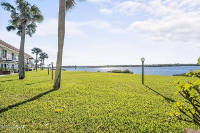 INTRACOASTAL WATERFRONT Townhome located in Flagler Beach on Ocean Palm Golf Course in Florida - for sale on GolfHomes.com, golf home, golf lot