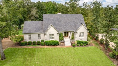 Spacious 4BR/3.5BA home on the NorthRiver Yacht Club golf course on NorthRiver Yacht Club in Alabama - for sale on GolfHomes.com, golf home, golf lot
