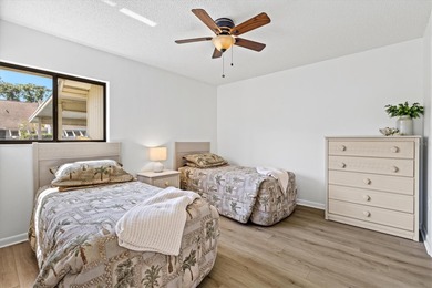 Welcome to this beautifully maintained and updated two-bedroom on The Meadows Golf and Country Club in Florida - for sale on GolfHomes.com, golf home, golf lot