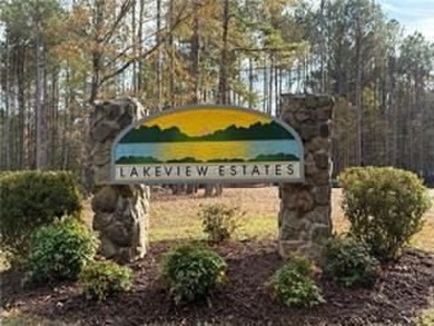 Welcome to this charming Cedar Creek floor plan, a craftsman on Tanglewood Shores Golf Club in Virginia - for sale on GolfHomes.com, golf home, golf lot