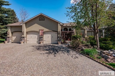 This immaculate dream home property sits on the Sage Lake Golf on Sage Lakes Municipal Golf Course in Idaho - for sale on GolfHomes.com, golf home, golf lot