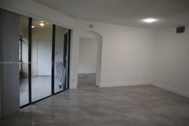 First-floor 3BR/2BA condo w/ new AC  roof in Las Verdes at Grand on Grand Palms Hotel and Golf Resort in Florida - for sale on GolfHomes.com, golf home, golf lot
