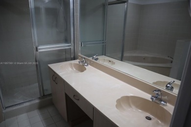 First-floor 3BR/2BA condo w/ new AC  roof in Las Verdes at Grand on Grand Palms Hotel and Golf Resort in Florida - for sale on GolfHomes.com, golf home, golf lot