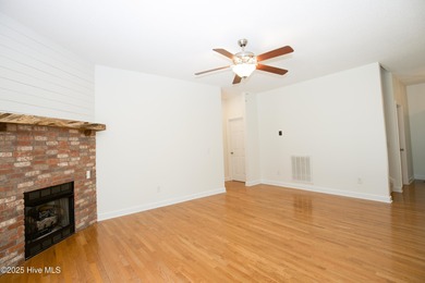 This well-kept 4 bed, 3 bath home is nestled in the heart of on Pinehurst Golf Course No. 8 in North Carolina - for sale on GolfHomes.com, golf home, golf lot