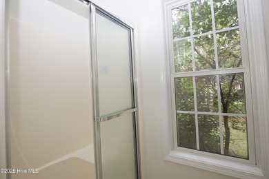 This well-kept 4 bed, 3 bath home is nestled in the heart of on Pinehurst Golf Course No. 8 in North Carolina - for sale on GolfHomes.com, golf home, golf lot