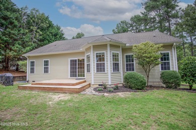 This well-kept 4 bed, 3 bath home is nestled in the heart of on Pinehurst Golf Course No. 8 in North Carolina - for sale on GolfHomes.com, golf home, golf lot
