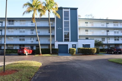 Beautiful 2 Bedroom 2 Bath Condo. Centrally located in the on Oriole Golf and Tennis Club in Florida - for sale on GolfHomes.com, golf home, golf lot