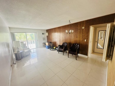 This 1/1 2nd story condo in Corinthian Condo Apts Marina could on North Palm Beach Country Club in Florida - for sale on GolfHomes.com, golf home, golf lot