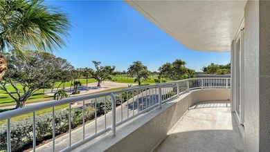 Located behind the gates of the Longboat Key Club, this updated on Links on Longboat Golf Club in Florida - for sale on GolfHomes.com, golf home, golf lot