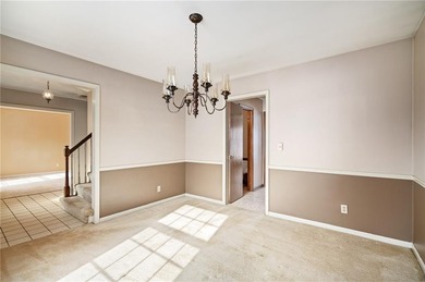 Everyone wants a waterfront home in Lakewood, but opportunities on Lakewood Oaks Golf Club, Ltd. in Missouri - for sale on GolfHomes.com, golf home, golf lot