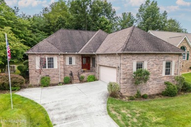 ''Welcome Home'' This 1,675 sq ft, divided floor plan is large on Heatherhurst Golf Course in Tennessee - for sale on GolfHomes.com, golf home, golf lot