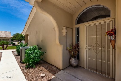 Enjoy the charm of this delightful 2-bedroom end-unit townhome! on Apache Wells Country Club in Arizona - for sale on GolfHomes.com, golf home, golf lot