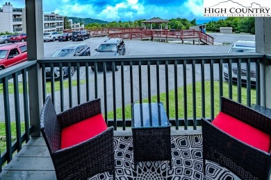 Prime central location, great price, long range view and Current on Beech Mountain Club in North Carolina - for sale on GolfHomes.com, golf home, golf lot