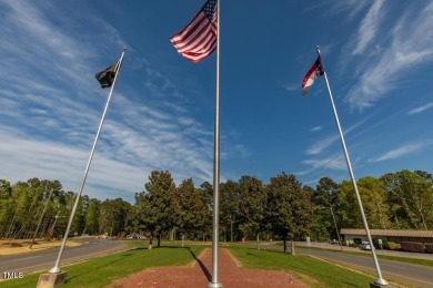 NICE BUILDABLE LOT  Looking to build your new home? Come take a on River Golf and County Club at Lake Royale in North Carolina - for sale on GolfHomes.com, golf home, golf lot