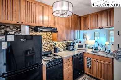 Prime central location, great price, long range view and Current on Beech Mountain Club in North Carolina - for sale on GolfHomes.com, golf home, golf lot