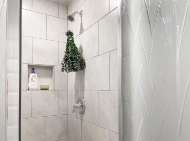 EV Charger, Retro Design, 5 Star .

A one of a kind impactful on Sandestin Golf and Beach Resort - Raven in Florida - for sale on GolfHomes.com, golf home, golf lot
