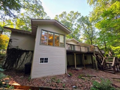 Location, Location, Location! Walk from your back yard  or drive on Bella Vista Country Club - Berksdale in Arkansas - for sale on GolfHomes.com, golf home, golf lot