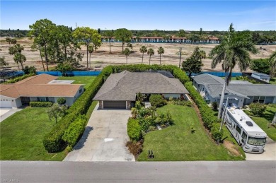 GORGEOUS POOL HOME - FUTURE GOLF COURSE VIEWS - SPACIOUS LAYOUT! on Golden Gate Country Club in Florida - for sale on GolfHomes.com, golf home, golf lot