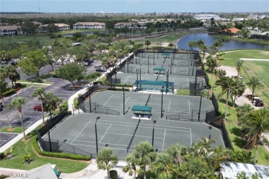 SELLER SAYS BRING ALL OFFERS.  NEW FLOORING HAS BEEN INSTALLED on Lexington Country Club in Florida - for sale on GolfHomes.com, golf home, golf lot
