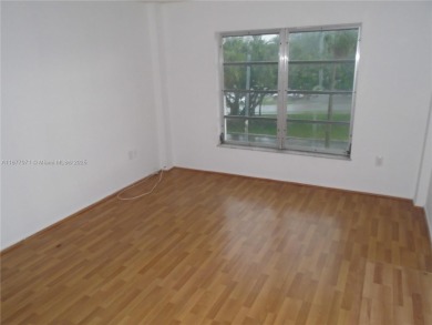 Must-see condo in Inverrary at a great price! AND LOCATION  2/2 on Inverrary Country Club in Florida - for sale on GolfHomes.com, golf home, golf lot