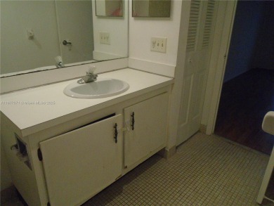 Must-see condo in Inverrary at a great price! AND LOCATION  2/2 on Inverrary Country Club in Florida - for sale on GolfHomes.com, golf home, golf lot