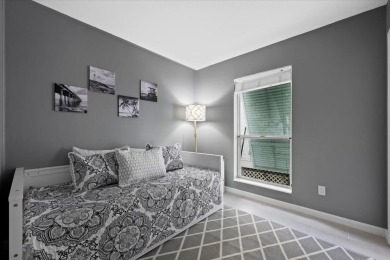 An amazing opportunity!! A fully updated and furnished turnkey on PGA National Golf Club in Florida - for sale on GolfHomes.com, golf home, golf lot