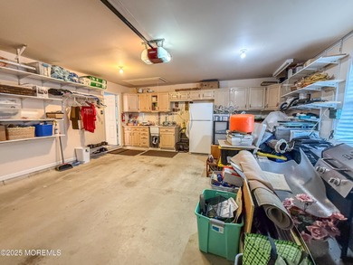 Pride of ownership is apparent in this lovingly maintained home on Greenbriar Woodlands in New Jersey - for sale on GolfHomes.com, golf home, golf lot