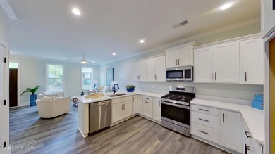 Holiday Special! Choose either a FREE golf cart or a Move-In on Carolina Colours Golf Club in North Carolina - for sale on GolfHomes.com, golf home, golf lot