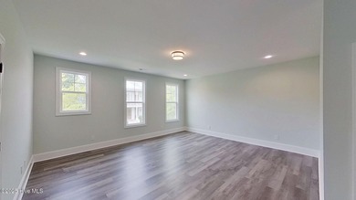 Holiday Special! Choose either a FREE golf cart or a Move-In on Carolina Colours Golf Club in North Carolina - for sale on GolfHomes.com, golf home, golf lot