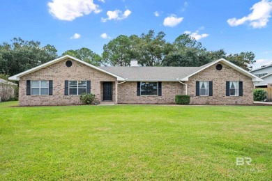 This beautifully maintained 3-bedroom, 2.5-bath home offers a on Glenlakes Golf Club in Alabama - for sale on GolfHomes.com, golf home, golf lot