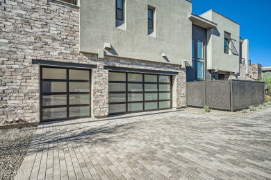 Move-In ready! Fully Furnished, Turnkey Unit. Lifestyle on Desert Mountain Golf Club - Renegade Course in Arizona - for sale on GolfHomes.com, golf home, golf lot