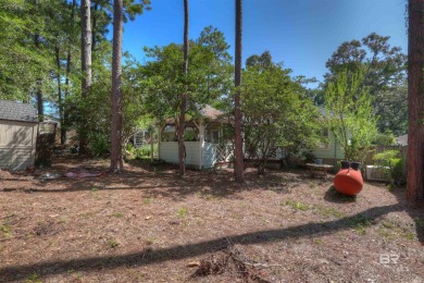 Welcome to this charming 3/2 single owner, single level home in on Lake Forest Yacht and Country Club in Alabama - for sale on GolfHomes.com, golf home, golf lot