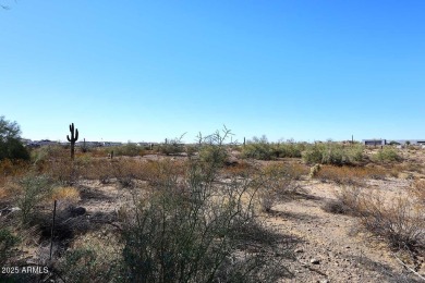 This amazing 3 bedroom, 2.5 bath, plus loft home is located in on Red Mountain Ranch Country Club in Arizona - for sale on GolfHomes.com, golf home, golf lot