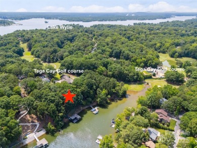 Waterfront on Lake Wylie in Tega Cay, SC. Great Dock Design! on Tega Cay Golf Club in South Carolina - for sale on GolfHomes.com, golf home, golf lot
