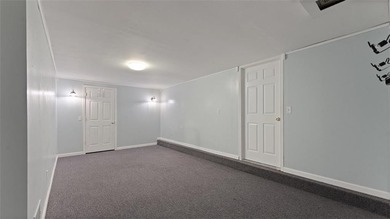 PRICE REDUCED! Two fireplaces, two living areas, and tons of on Bella Vista Country Club - Scottsdale in Arkansas - for sale on GolfHomes.com, golf home, golf lot